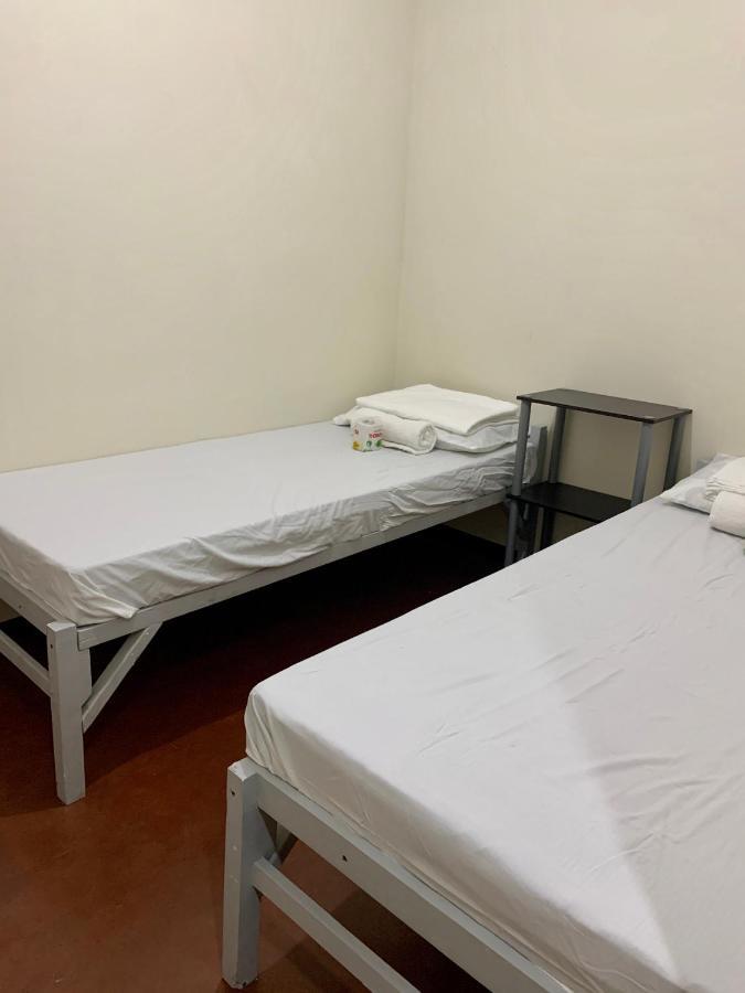 Mybed Dormitory Cebu Екстер'єр фото
