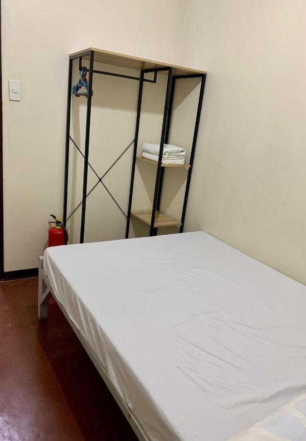 Mybed Dormitory Cebu Екстер'єр фото