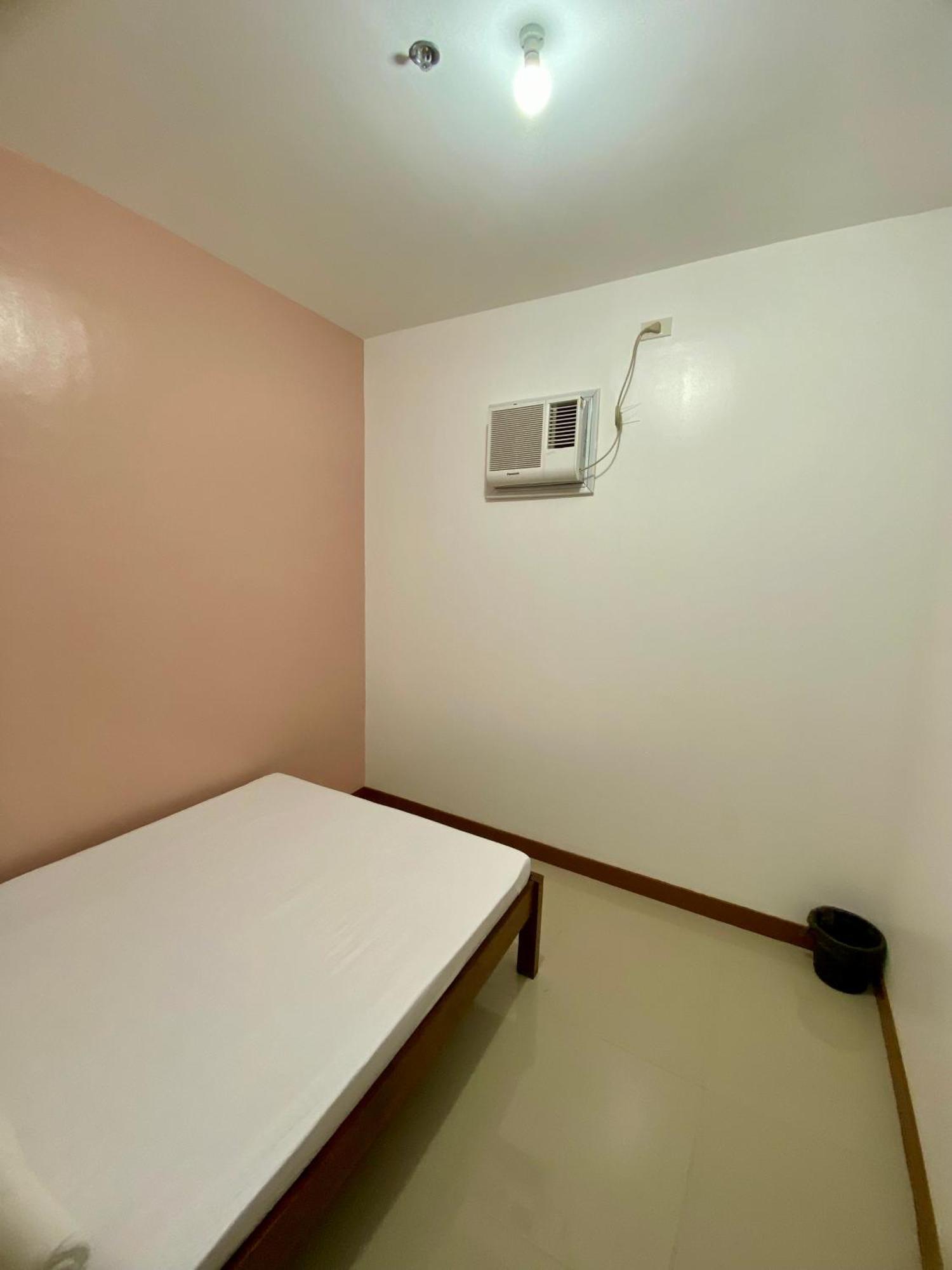 Mybed Dormitory Cebu Екстер'єр фото